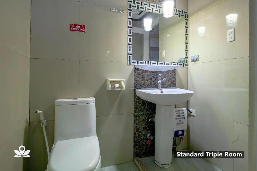 Sabel Travelers Inn Laoag Zewnętrze zdjęcie