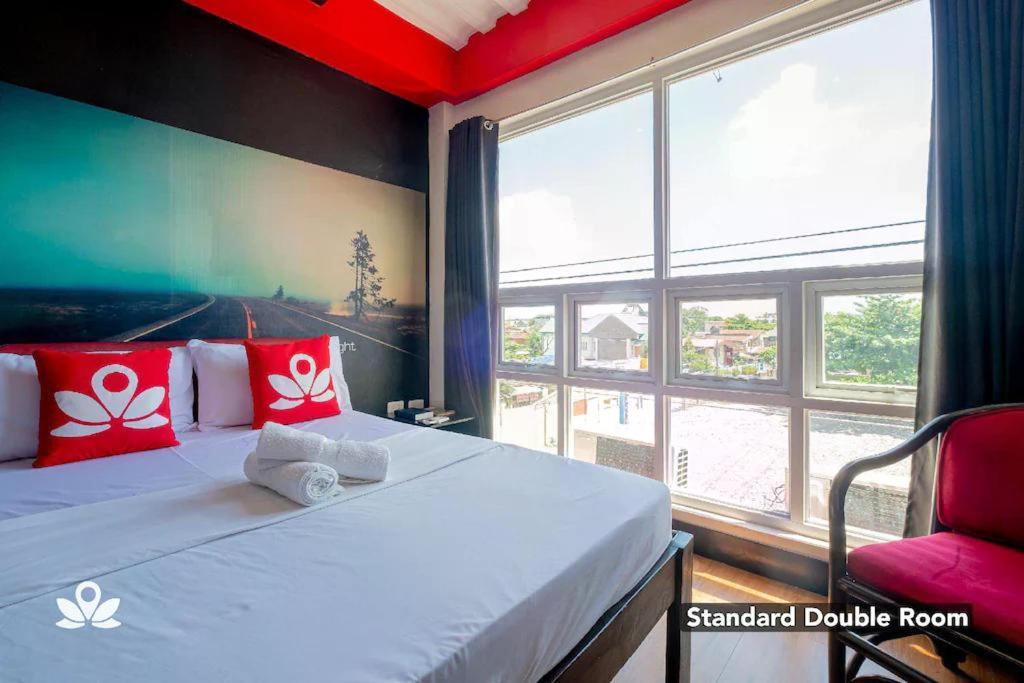Sabel Travelers Inn Laoag Zewnętrze zdjęcie